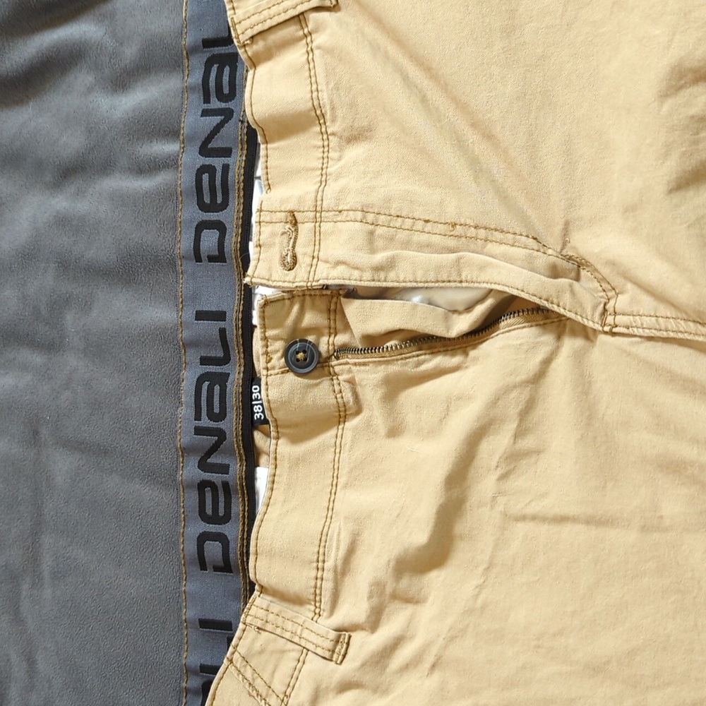Khaki Denali chino pants, size 38/30